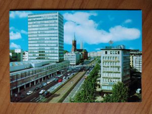 Postcard Dusseldorrf Berliner Allee