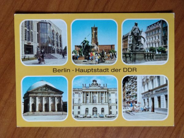 Postcard Berlin haupstadt der DDR