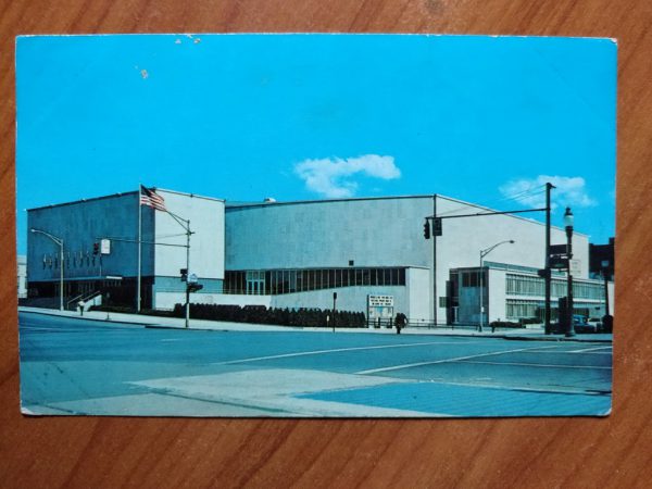 Postcard Ontario War Memorial