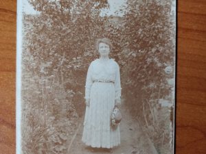 Postcard Unknown Lady