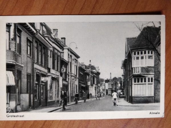 Postcard Almelo Grotestraat