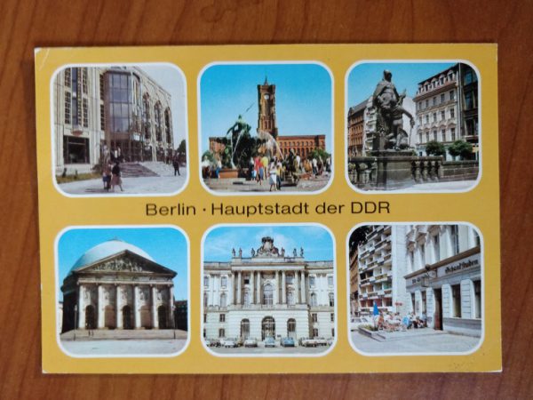 Postcard Berlin Haupstadt der DDR