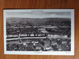 Postcard Lyon Artistique