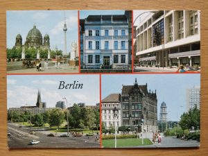 Postcard Berlin Haupstadt der DDR