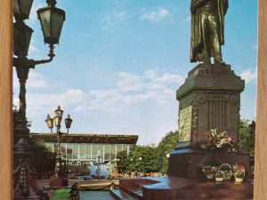 Postcard Russia Aeroflot Moscow Statue Pushkin