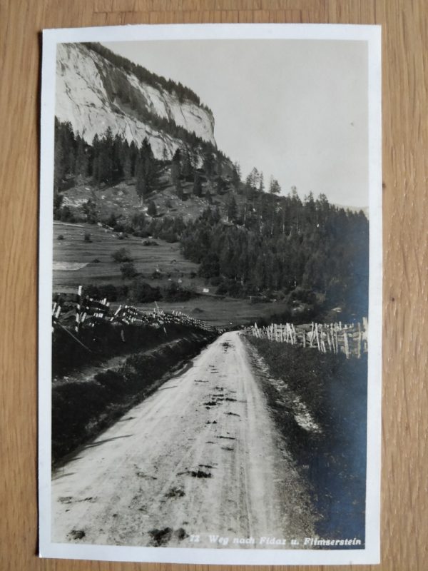 Postcard weg nach Fidaz