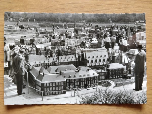 Postcard Den Haag Madurodam