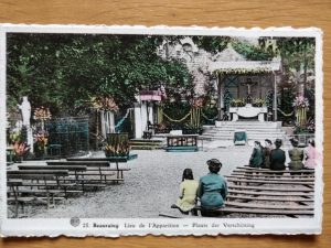 Postcard Beauaring Plaats der Verschijning