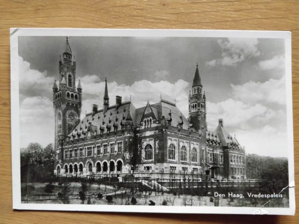 Postcard Den Haag Vredespaleis