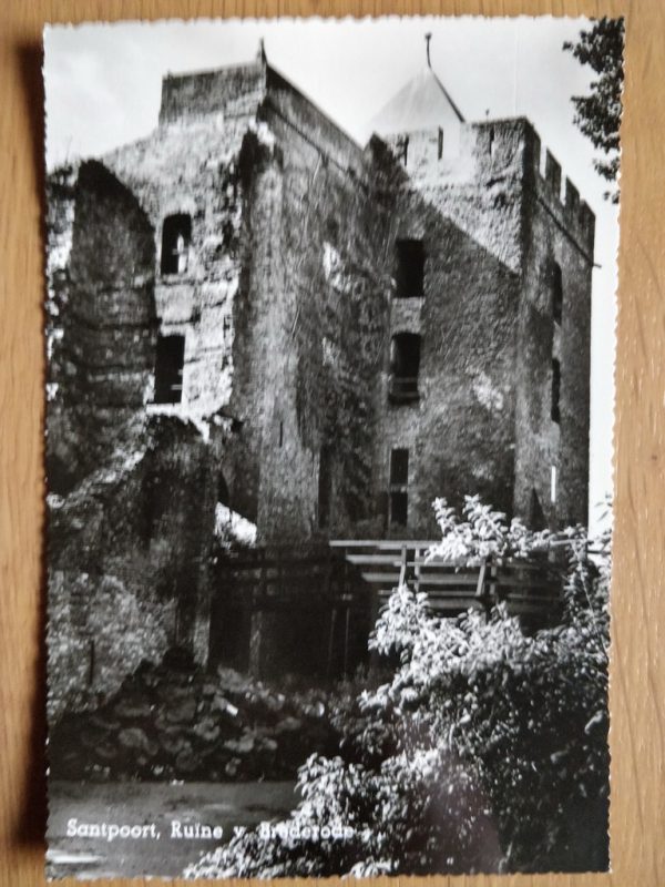 Postcard Santpoort Ruine
