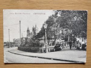 Postcard Amsterdam Prins Hendrik Plantsoen