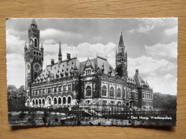 Postcard Den Haag Vredespaleis
