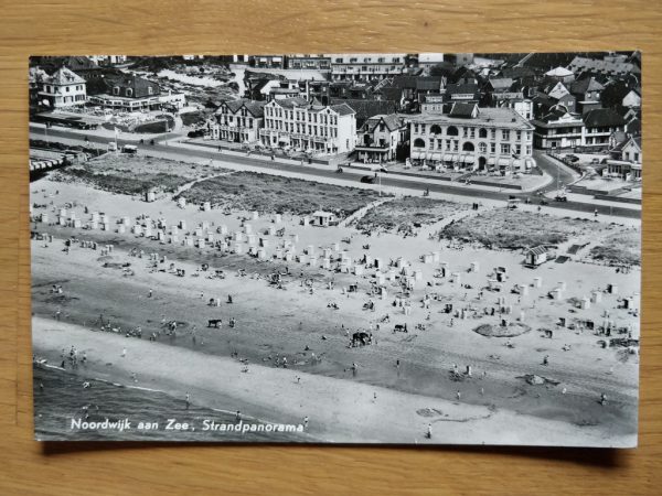 Postcard Noordwijk aan zee Strandpanorama KLM