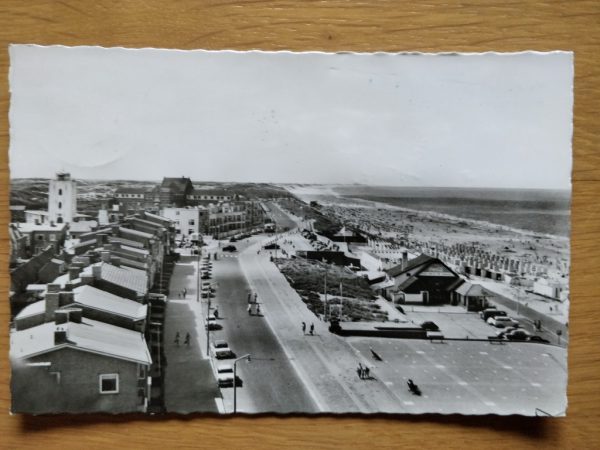 Postcard Katwijk aan Zee Boulevardgezicht
