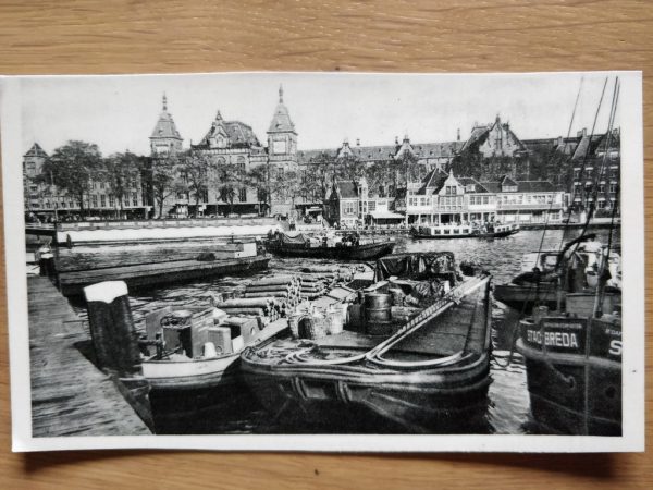 Postcard Amsterdam Prins Hendrikkade en Centraal Station
