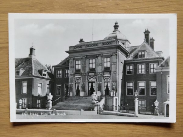 Postcard Den Haag Huis ten Bosch