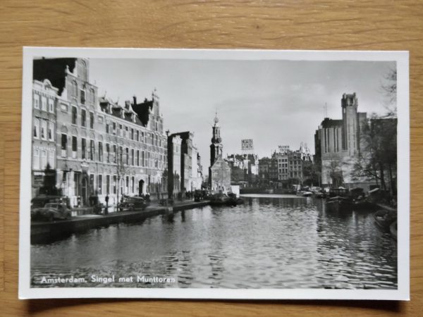 Postcard Amsterdam Singel en Munttoren