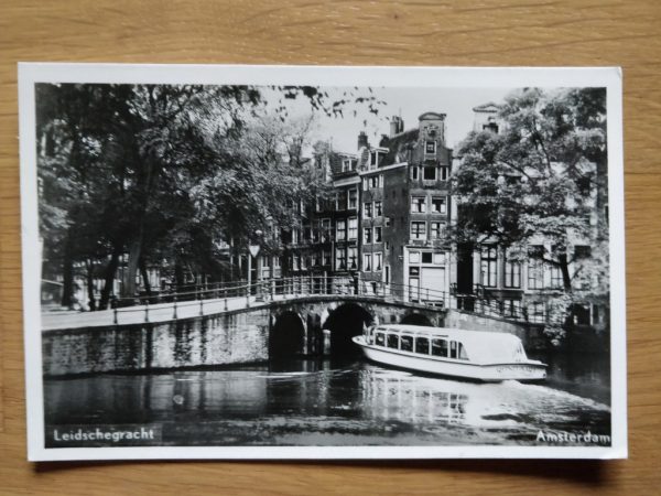 Postcard Amsterdam Leidschegracht