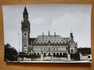 Postcard Den Haag Vredespaleis
