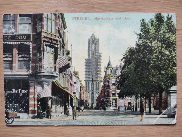 Postcard Utrecht Mariaplaats met Dom