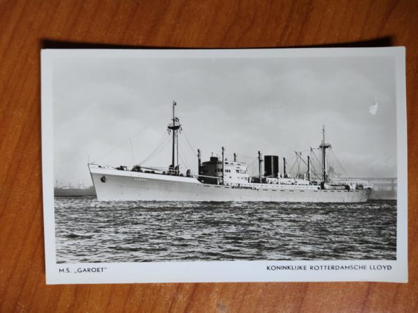 Postcard MS Garoet Royal lloyd