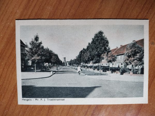 Postcard Hengelo Troelstrastraat