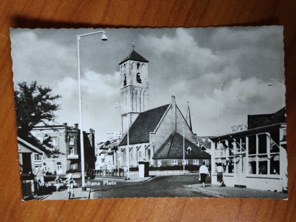 Ansichtkaart Wijk aan Zee Juliana Plein