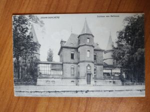 Postcard Sedan Don Chery