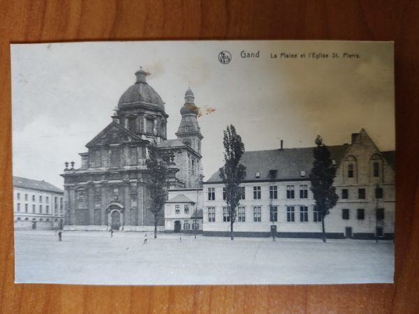 Postcard Gent Eglise St Piere