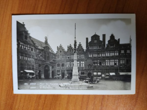Postcard Gent Vismarkt en Wenemaarsgesticht