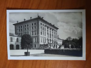 Postcard Schloss Nymphenburg Pagodenburg Mittelbau