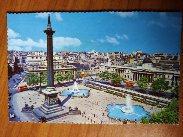 Postcard London Travalgar Square