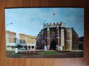 Postcard Southampton Bar Gate