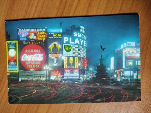 Postcard London Picadilly Circus