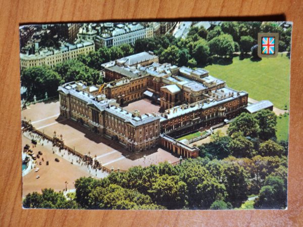Postcard London Buckingham Palace