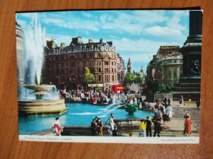 Postcard London Travalgar Square