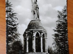 Postcard Denkmal Hermannsdenkmal Teutoburger Wald