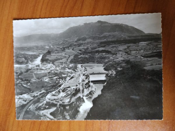 Postcard Le Barrage de Genissiat