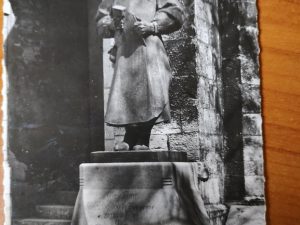 Postcard Dijon Statue Claus Sluter