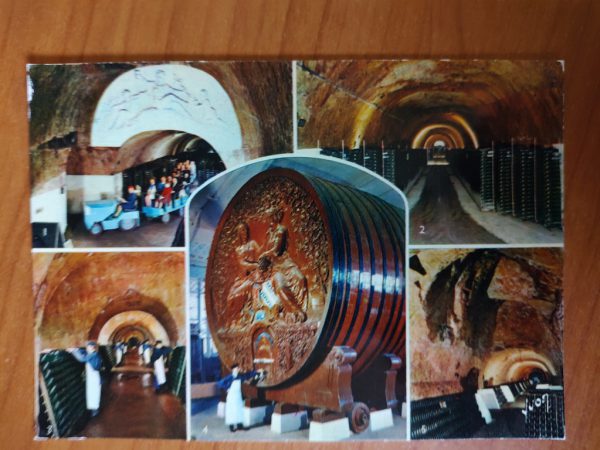 Postcard En Champagne