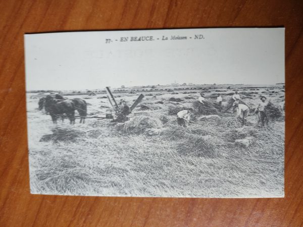 Postcard En Beauce