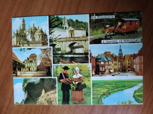 Postcard En Roulotte Le Perigord