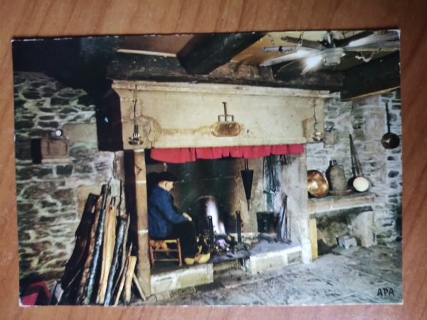 Postcard Lou Cantou