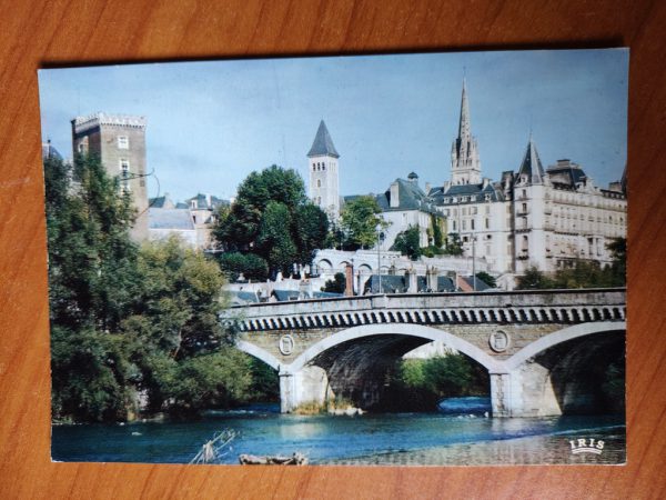 Postcard Pau