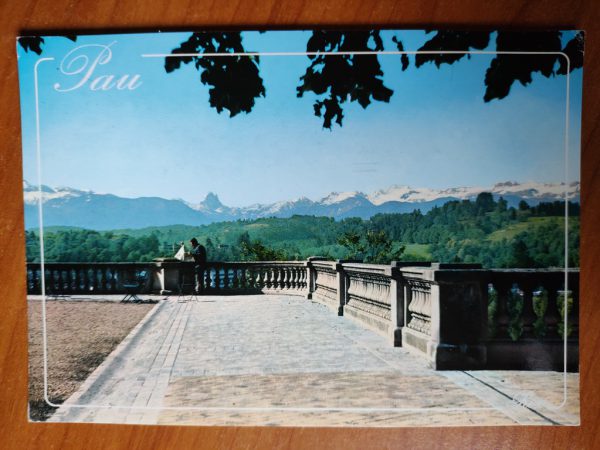 Postcard Pau