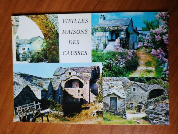 Postcard Maisons des Causses