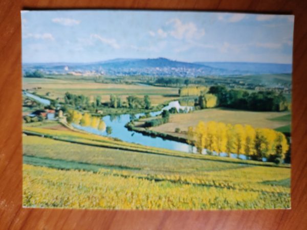 Postcard Moet et Chandon