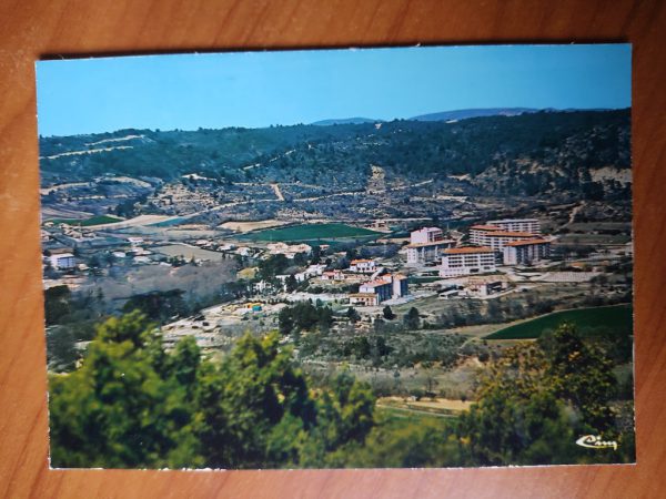 Postcard Greoux Les Bains