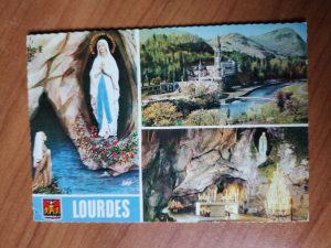 Postcard Lourdes 3 pictures