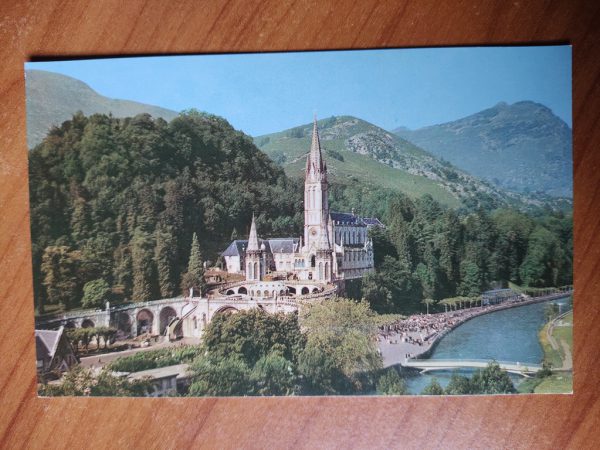 Postcard Lourdes Basilique